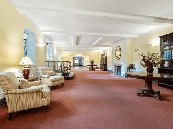 25-40 31st Avenue image 19 of 24