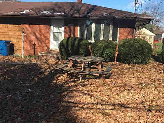 2nd image of 3404 W Shiawassee Ave