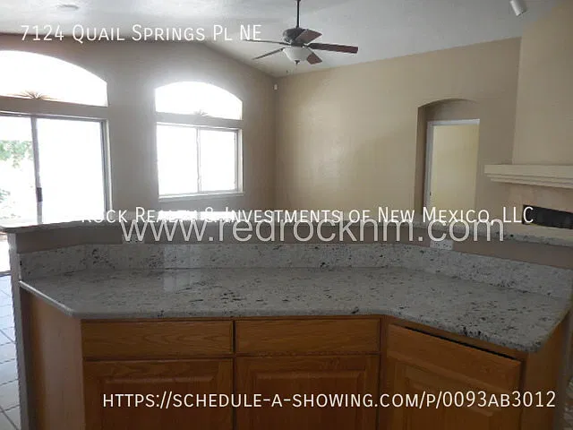 Single Story 3BR/2BTH in La Cueva School District! — Photo 4
