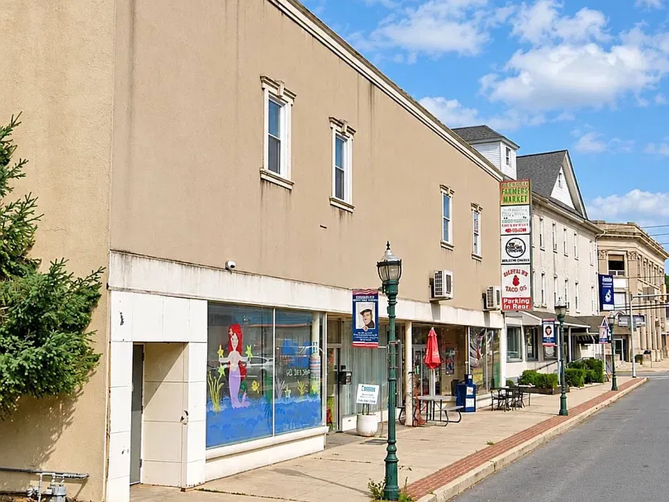 2023 Main St #8