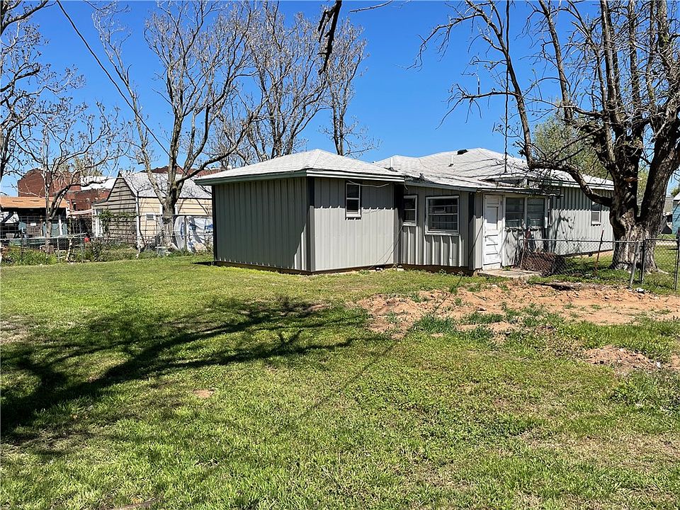 209 NW 5th St, Minco, OK 73059 Zillow