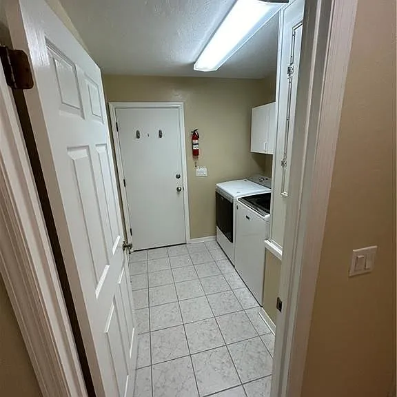 515 E Falconry Ct — Photo 9