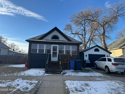 8 6th Ave SE, Watertown, SD, 57201