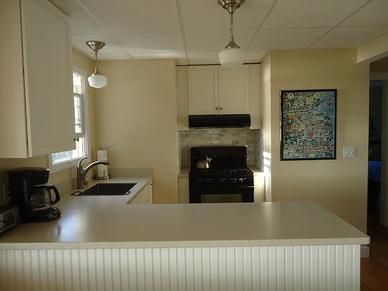 84 Goodwin Rd — Photo 4