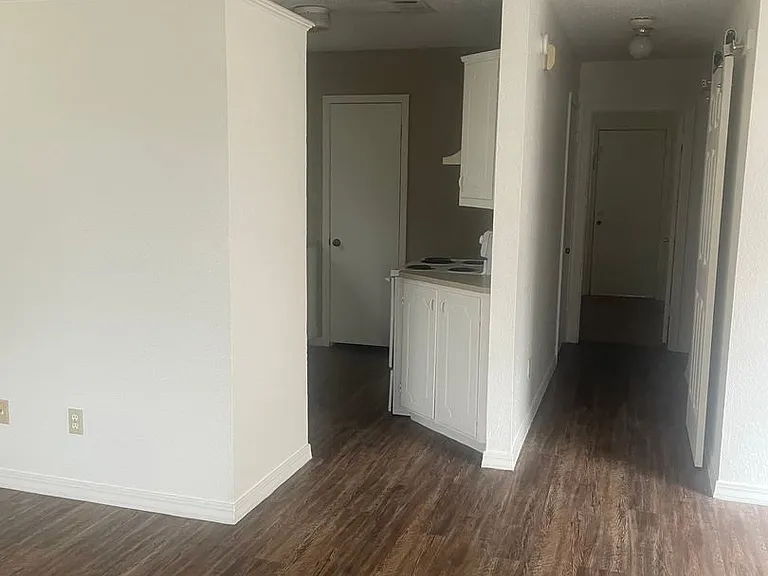 23 Rue Du Soleil St — Photo 2
