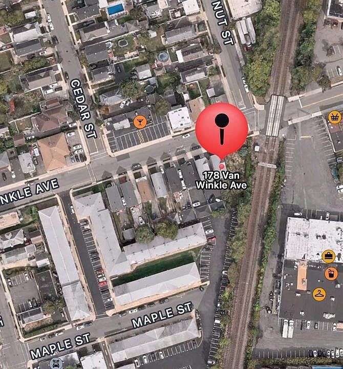 2nd image of 178 Van Winkle Ave