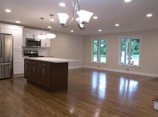 594 Fox Meadow Rd, Rochester, NY 14626