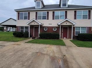 933 Old Mill Pt #A, Monroe, GA 30655