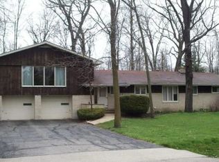 1810 Tiffany Dr, Racine, WI 53402