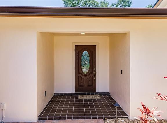 4th image of 1630 Whiskey Creek Dr