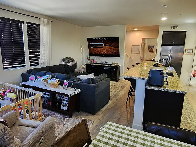 9565 Casa Bella Ct — Photo 43