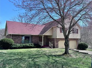 2 Estates View Dr, Fairview heights, IL 62208