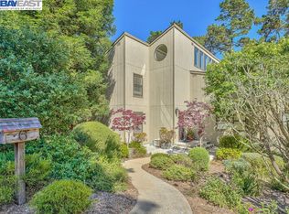 6 Wyndemere Vale, Monterey, CA 93940