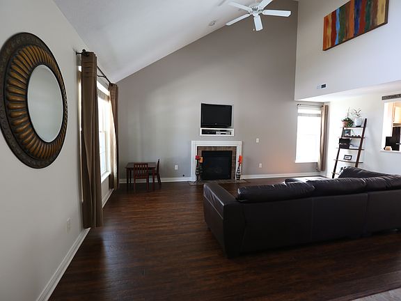 4th image of 6037 Abba Dr