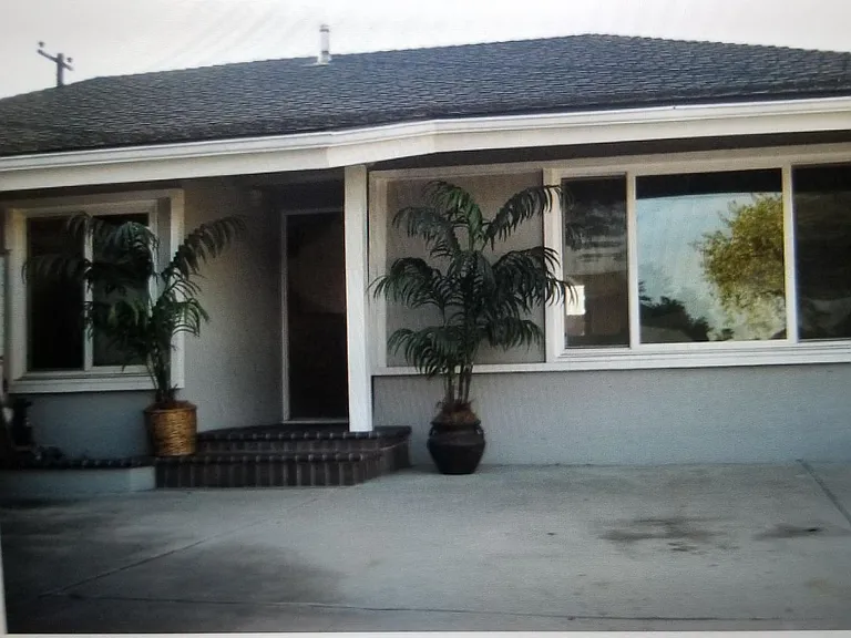 Francis Ln — Photo 6