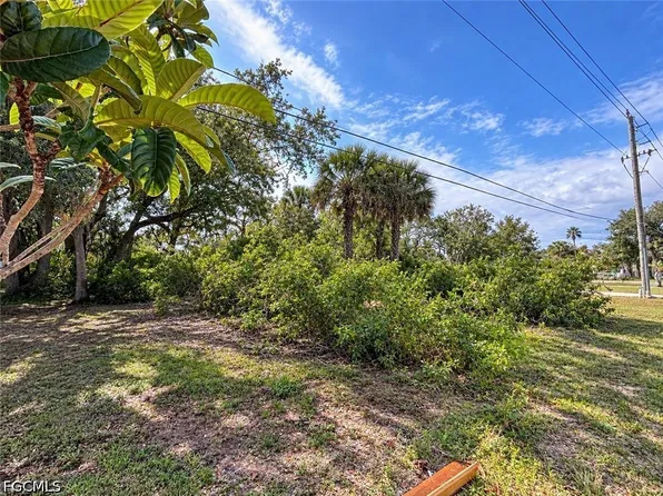 1563 Sheehan Blvd, Port Charlotte, FL 33952