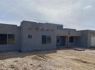 304 Morgan Rd, Taos, NM 87571