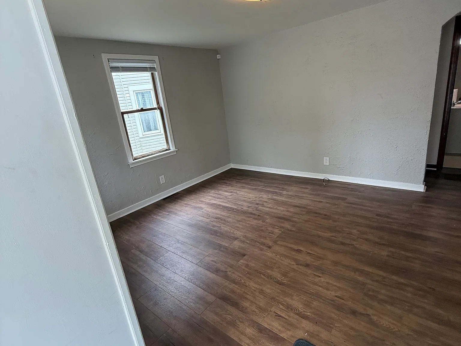 2 bed, 684 sqft, $900 — Photo 2