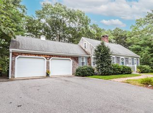 1337 Old Post Rd, Marstons Mills, MA 02648