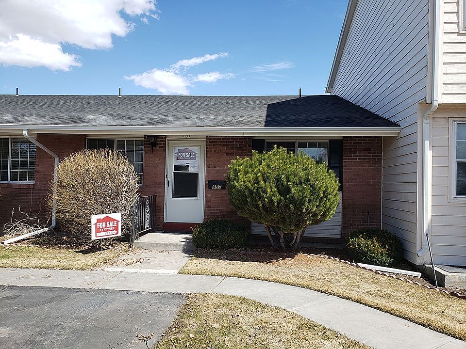 1st image of 857 Linden Pl Unit 857