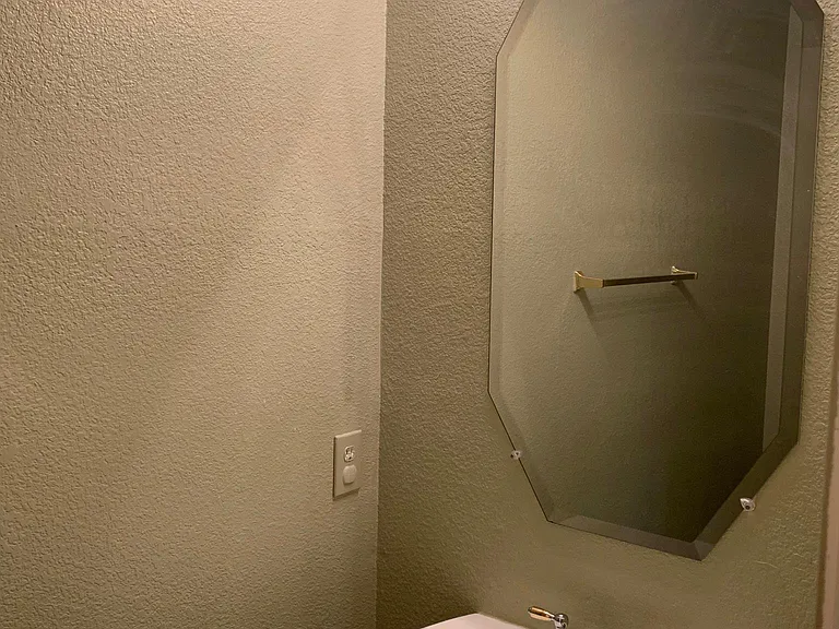 3633 Kimble Dr — Photo 16