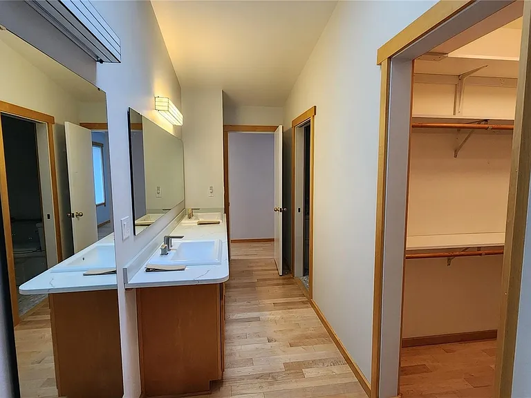 825 Brokaw Rd — Photo 10