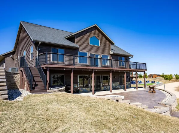 W5698 Westwater Circle, New Lisbon, WI 53950