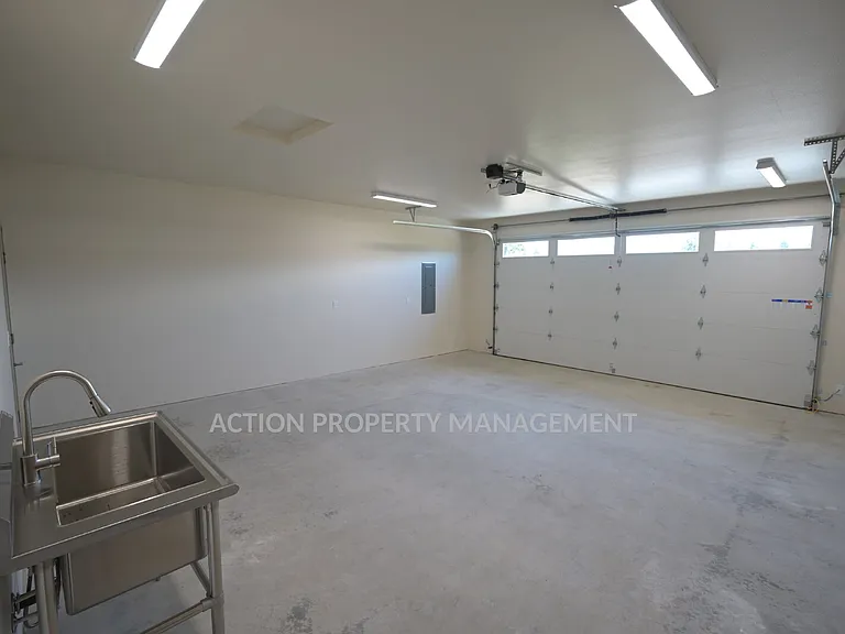 114 Turner Pl — Photo 19