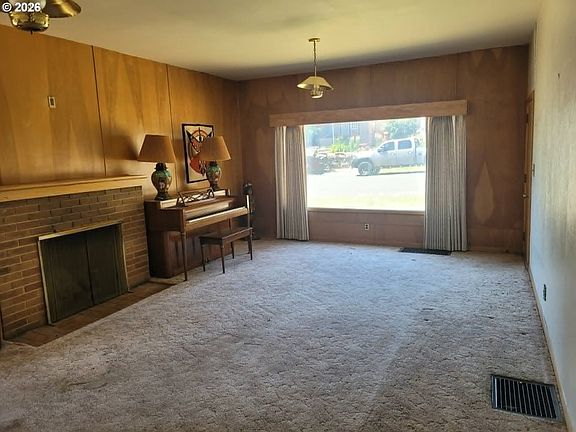 5th image of 520 NW 11th St