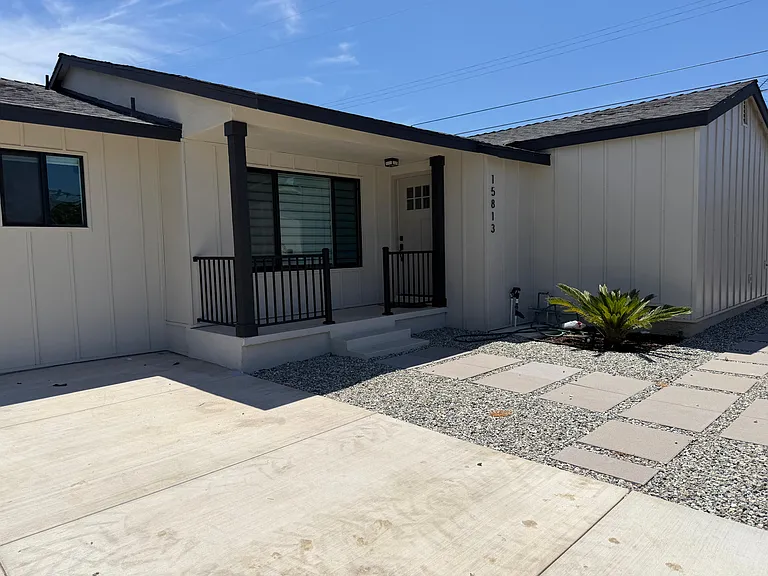 15318 Bonsallo Ave — Photo 27