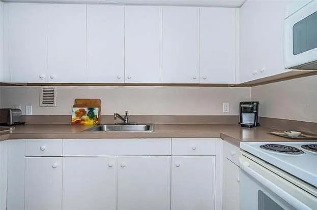 Kitchen continued _