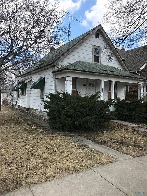 215 E Hudson St photo 1