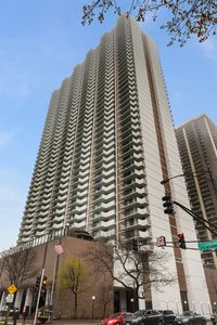6033 N Sheridan Rd APT 39G, Chicago, IL, 60660