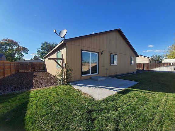 2nd image of 1519 N Buell Dr