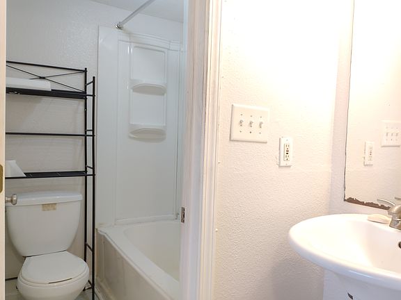 5th image of 2506 S Ocean Blvd #203