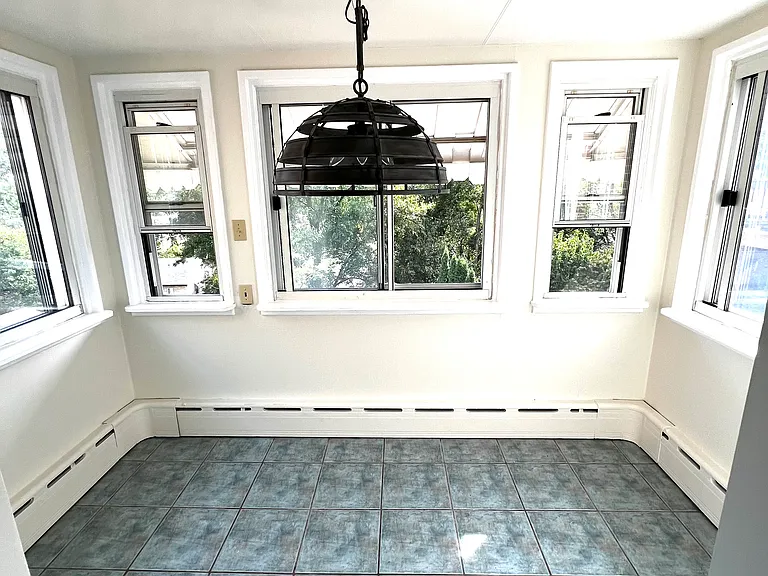 1228 Milan Ave — Photo 12