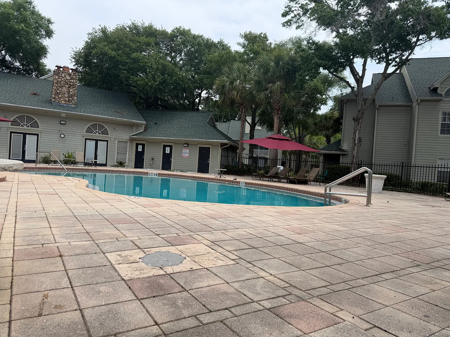 1 bed, 722 sqft, $1,325 — Photo 4
