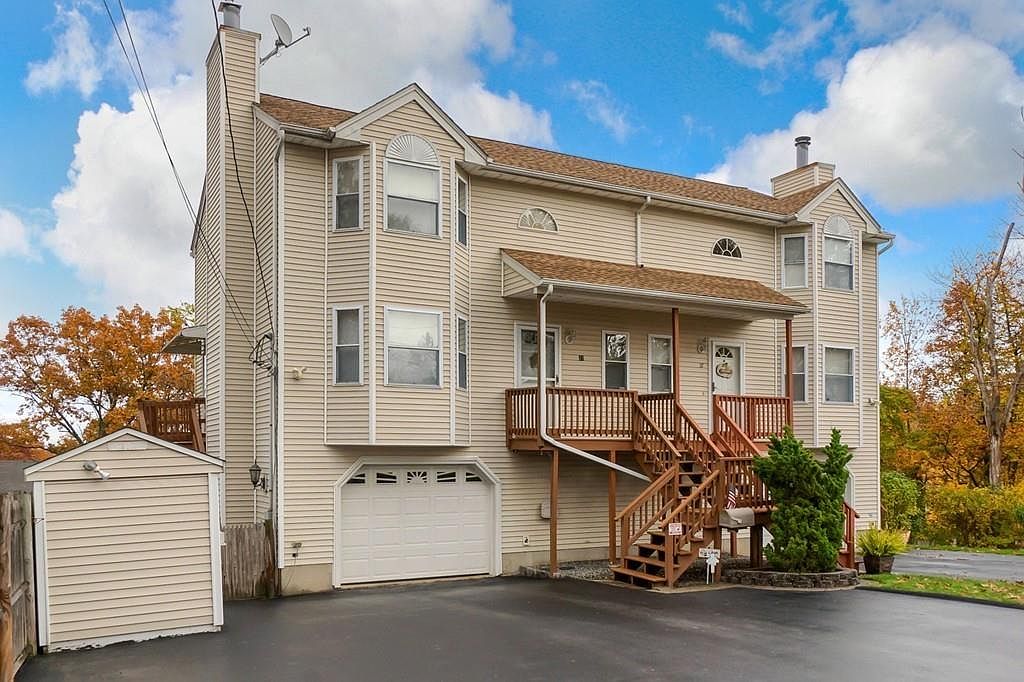25 Middlesex Ave, Worcester, MA 01604 Zillow