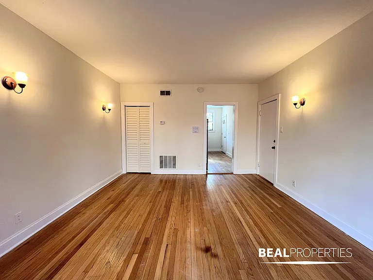 4034-40 N Ashland Ave — Photo 8