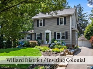 338 Fairmount Rd, Ridgewood, NJ 07450