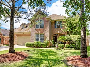 8811 Village Ter, Houston, TX 77040