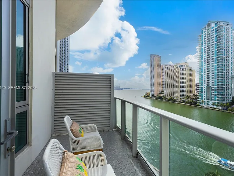 300 S Biscayne Blvd #L-1014 — Photo 4