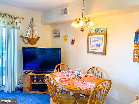 3rd image of 12300 Jamaica Ave Unit 309