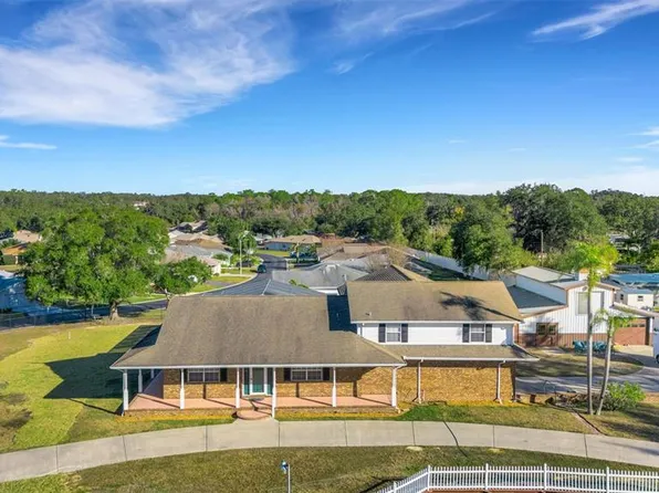 5905 Magnolia Ln, Lakeland, FL 33810