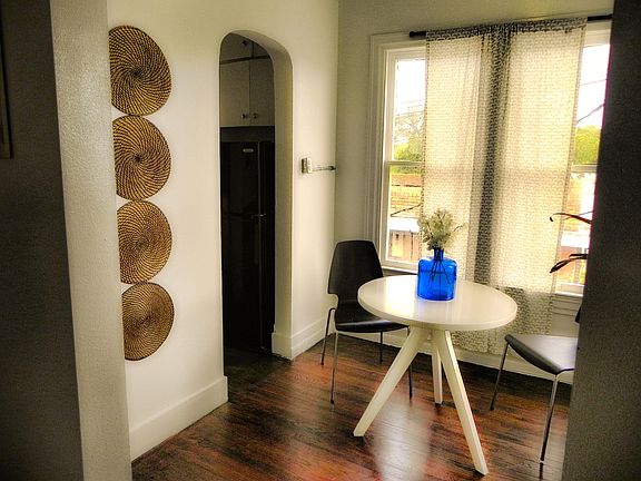 2nd image of 615 S Tancahua St #1