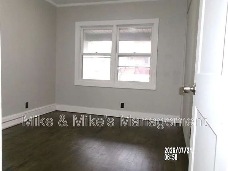 403 N 61st St — Photo 8