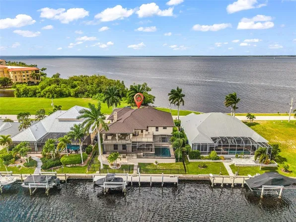 44 COLONY POINT DRIVE, PUNTA GORDA, FL 33950