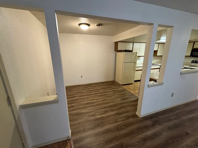 Clifton Height Apartments — Photo 36