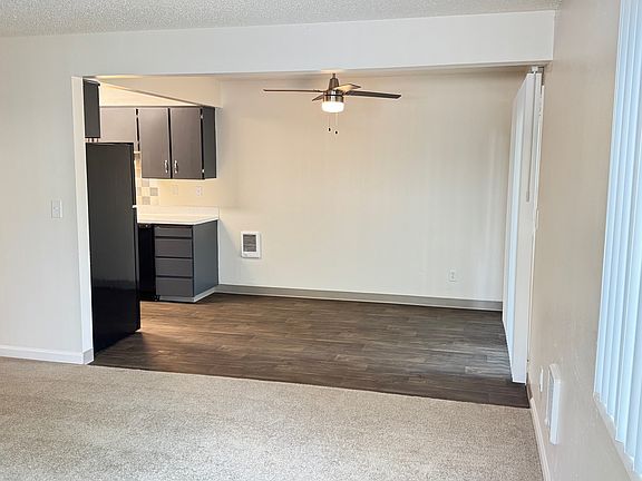 4th image of 13225 SW Allen Blvd #7e39f28ca