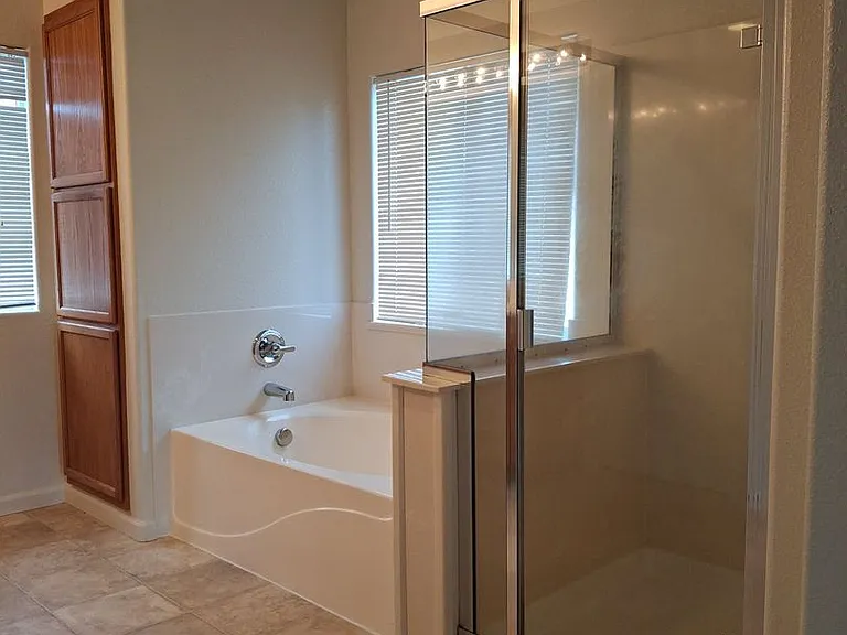 313 Dorinda Ct — Photo 35